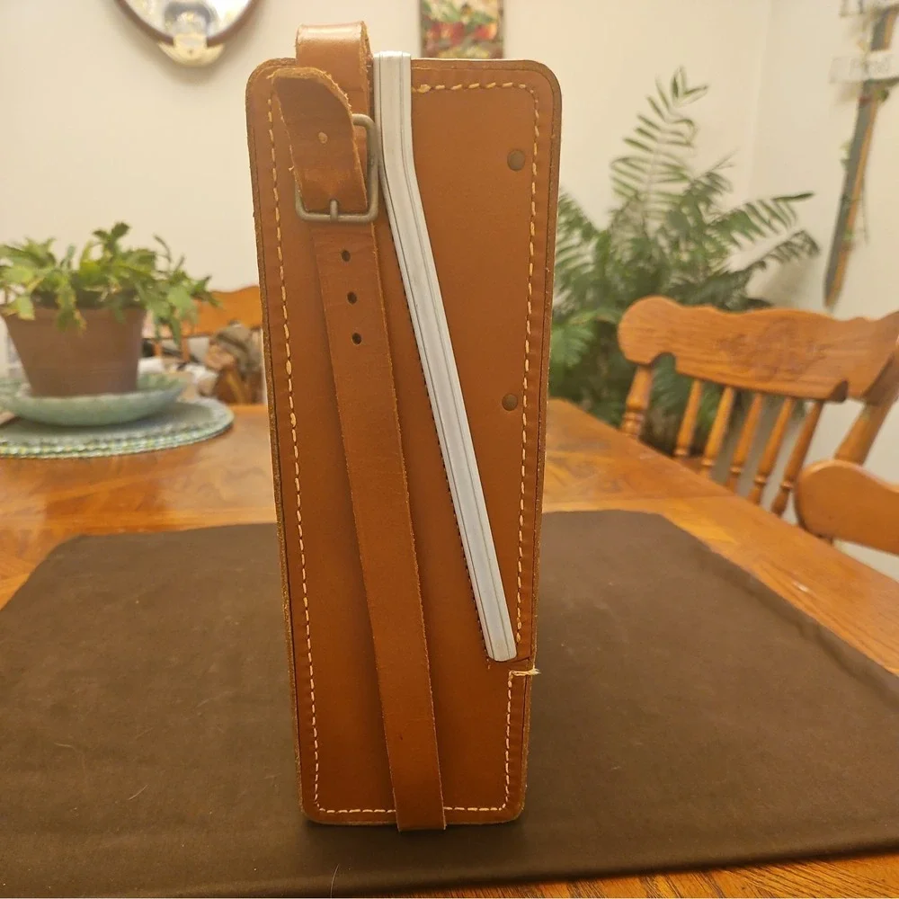 Vintage Polaroid Brown Carrying Hard Shell‎ Case With Snap Lock, Case Only